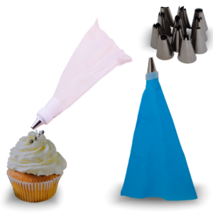 MANGA PASTELERA CON 12 BOQUILLAS